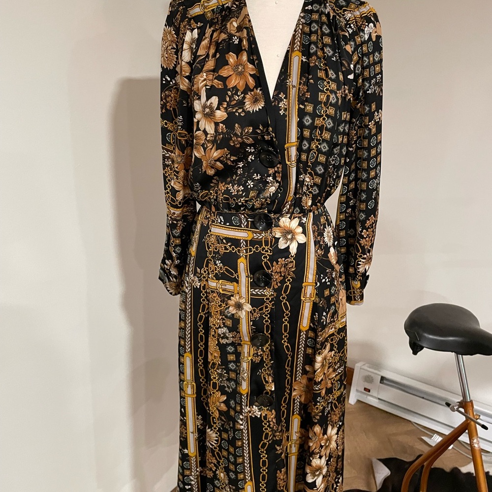 Zara floral chain link print dress